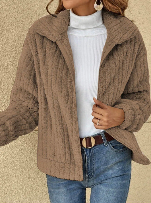 „Lynn“ – Kurze Fleecejacke